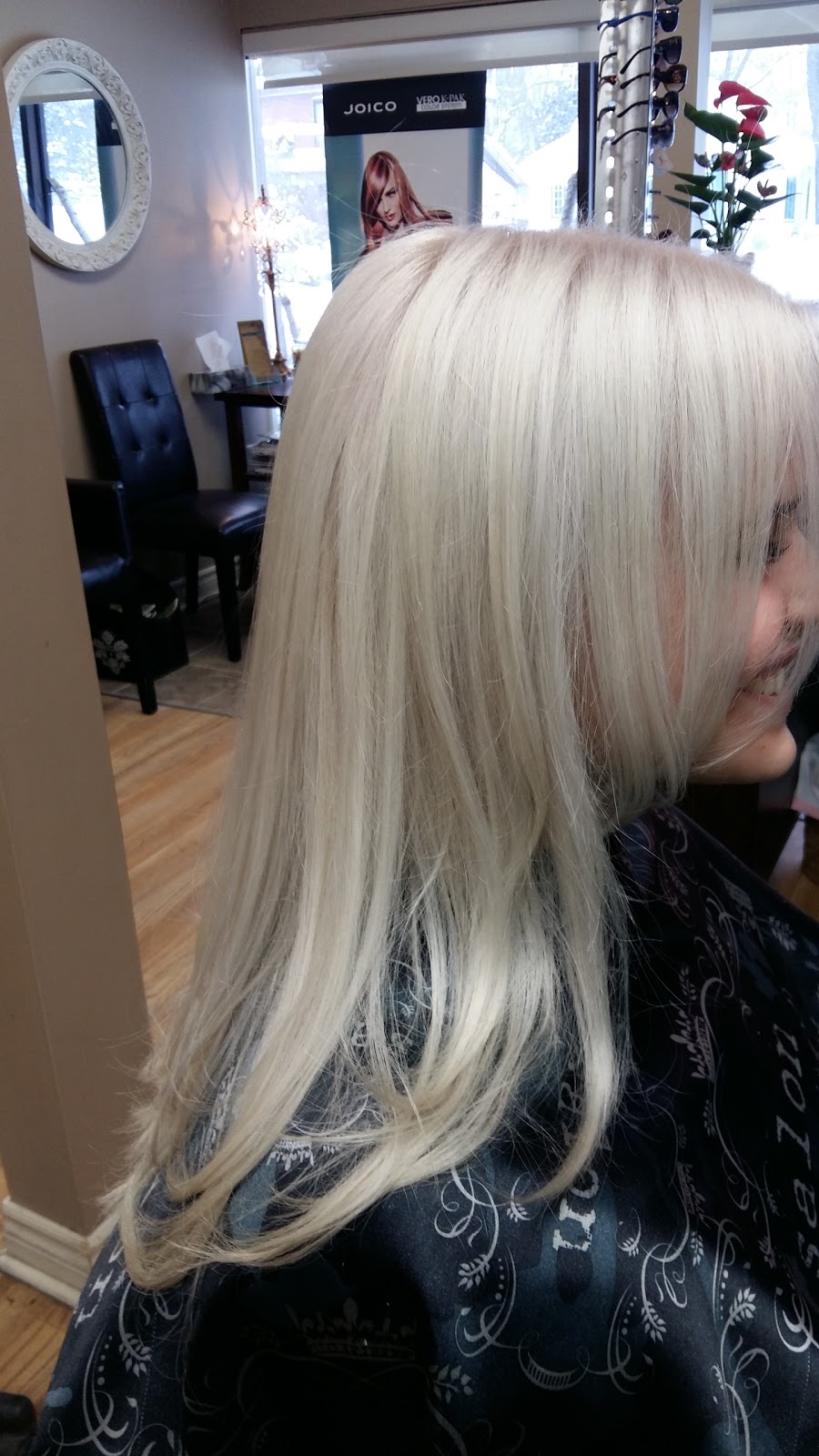 Vivid Salon & Spa | 280 Laclie St, Orillia, ON L3V 4N7, Canada | Phone: (705) 327-2221
