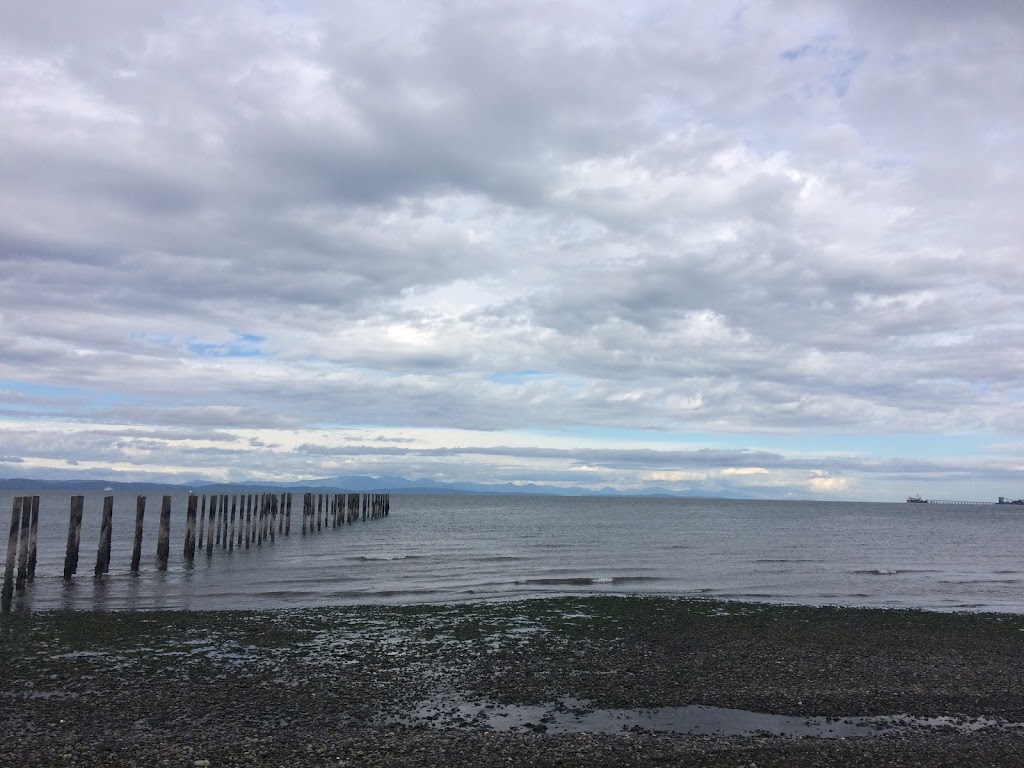 Sunny Point Resort | 1408 Gulf Rd, Point Roberts, WA 98281, USA | Phone: (360) 945-1986