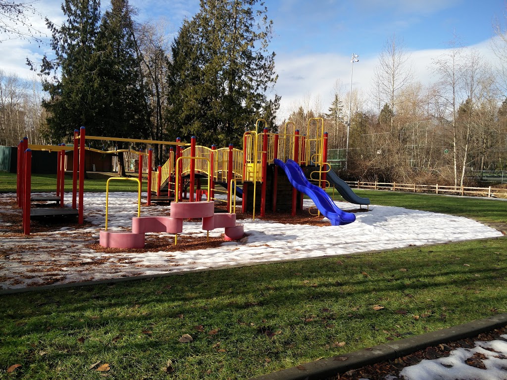 Squint Lake Park | 1541 Greystone Dr, Burnaby, BC V5A 1T4, Canada | Phone: (604) 294-7450