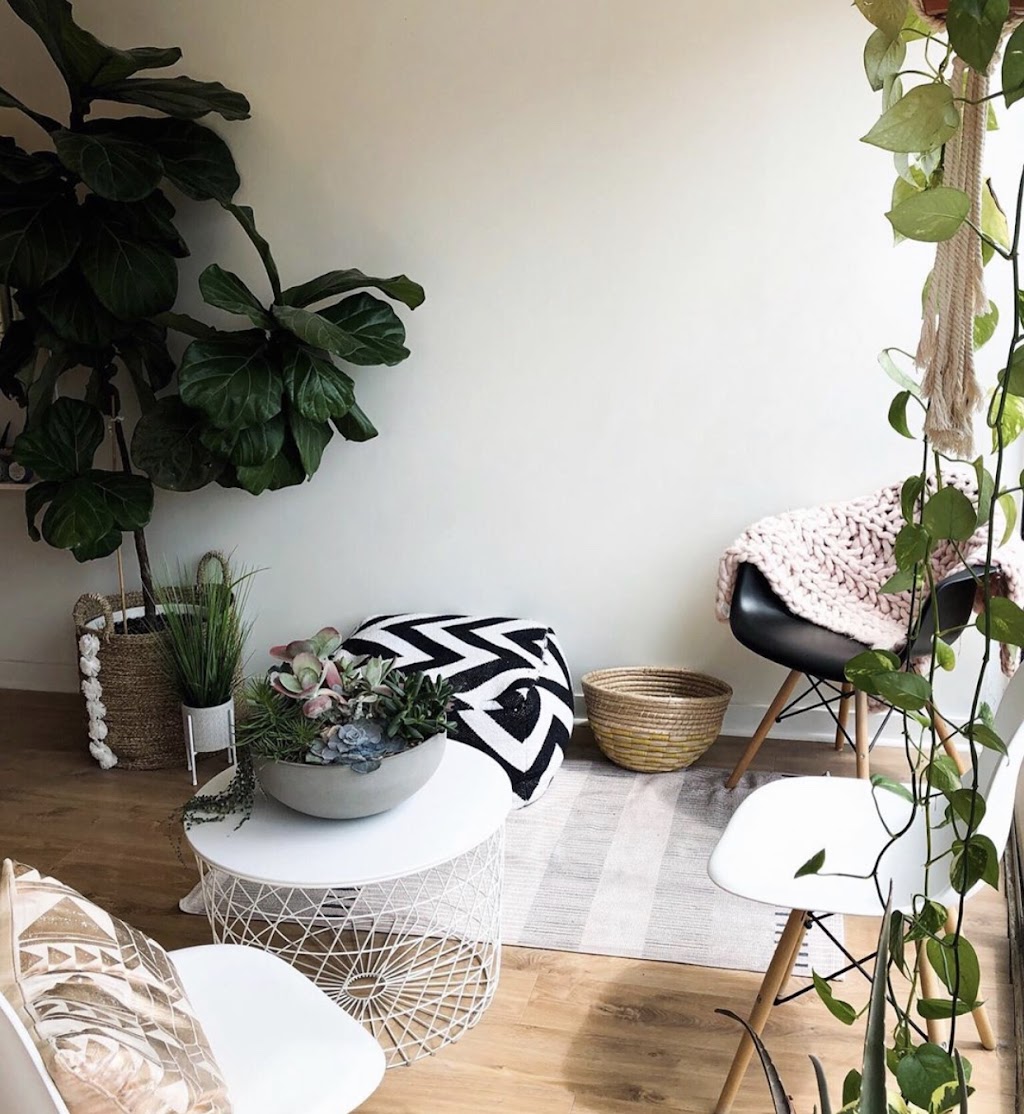 Pretty and Co. | 101 Hannover Dr, St. Catharines, ON L2W 1A3, Canada | Phone: (905) 324-6480