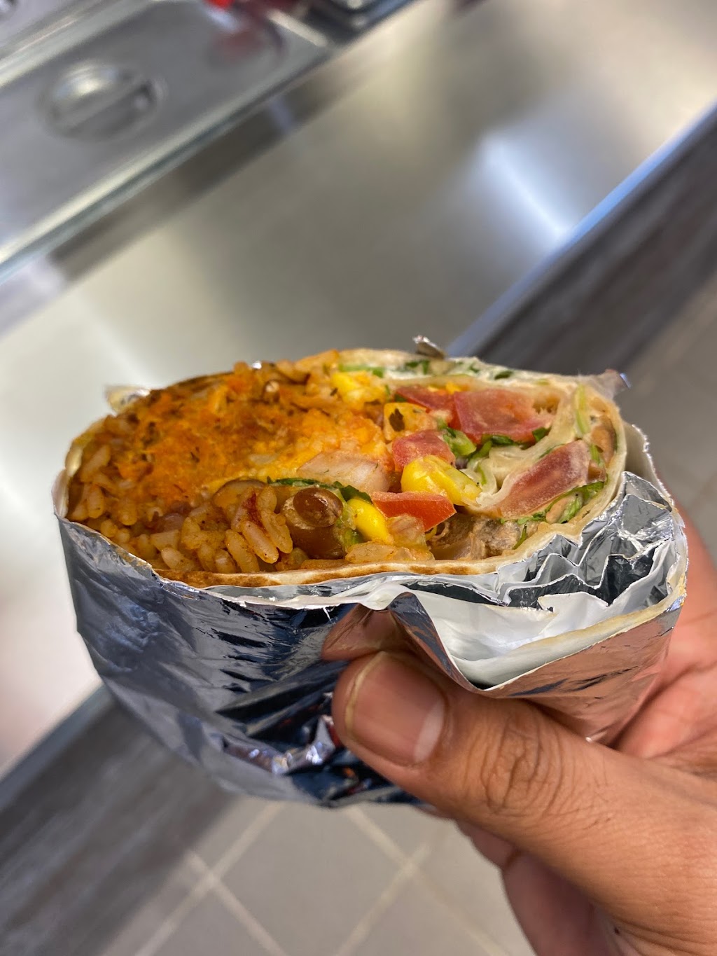 Buritto Zone Lindsay | 2933 Highway 35 South, Lindsay, ON K9V 4R4, Canada | Phone: (705) 878-0880