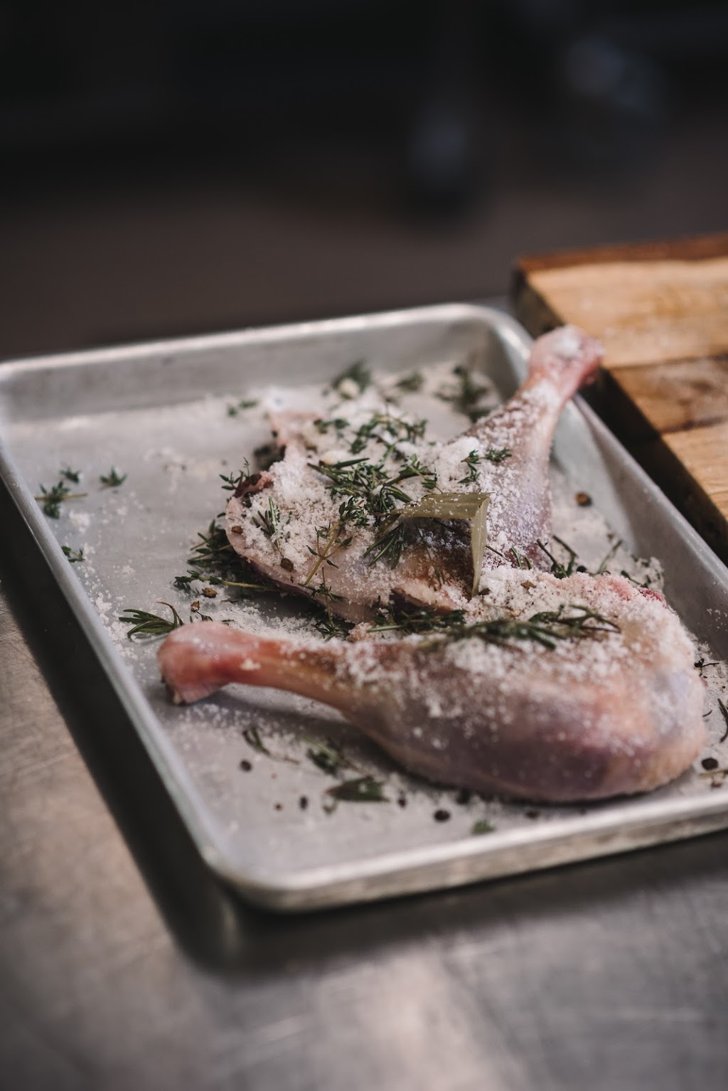 Fraser Valley Specialty Poultry | 4540 Simmons Rd, Chilliwack, BC V2R 4R7, Canada | Phone: (604) 823-4435