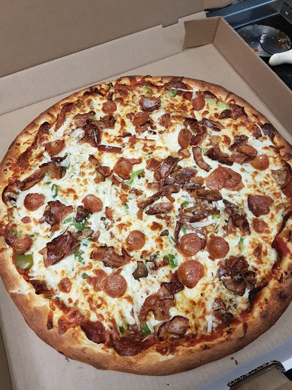 Pizza Spano | Pizza Spano, 1360 Boulevard Sunnybrooke, Dollard-des-Ormeaux, QC H9B 2W5, Canada | Phone: (514) 683-6369
