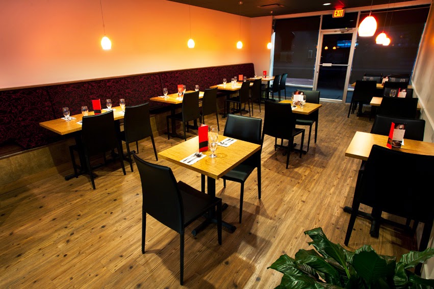 Zabb Thai Restaurant | 3005 Pandosy St, Kelowna, BC V1Y 1W2, Canada | Phone: (778) 484-3988