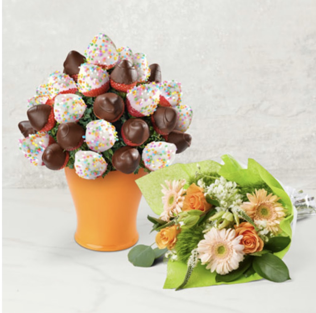 Edible Arrangements | 2616 Bd Daniel-Johnson, Laval, QC H7T 2K1, Canada | Phone: (450) 682-5200