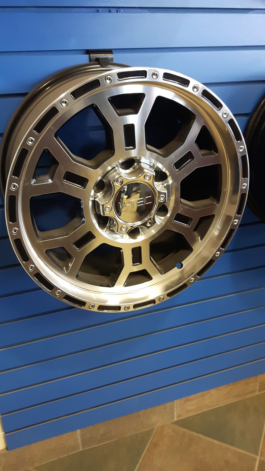 Fountain Tire | 2716 Pembina Hwy, Winnipeg, MB R3T 2H7, Canada | Phone: (204) 275-6531
