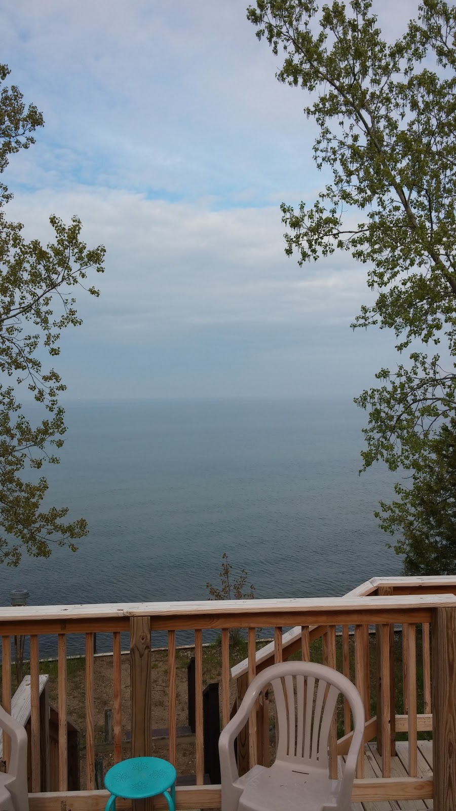 Roses Cabins | 5095 Lakeshore Rd, Lexington, MI 48450, USA | Phone: (810) 712-3777