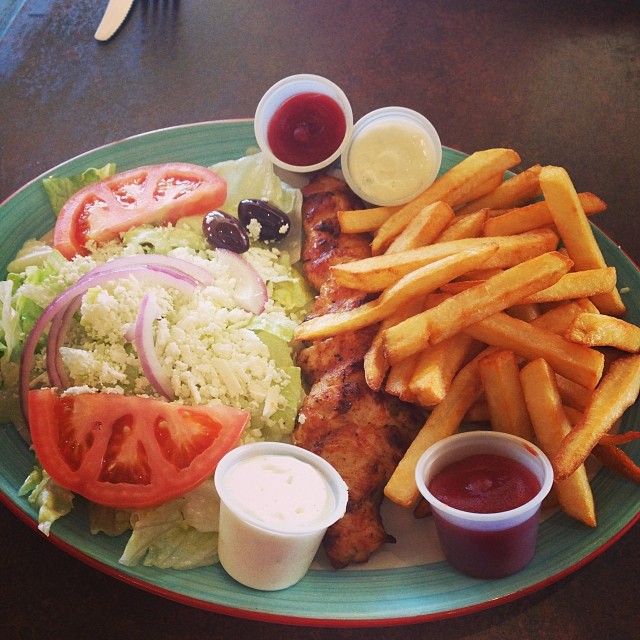 MILOS GREEK RESTAURANT | 1450 Kingston Rd, Pickering, ON L1V 1C1, Canada | Phone: (905) 831-3763