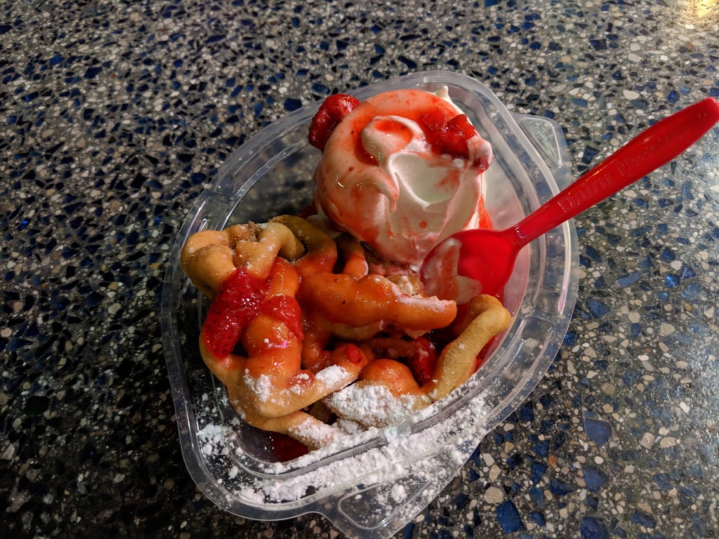 Dairy Queen (Treat) | 393a Boulevard Cartier O W, Laval, QC H7N 2K6, Canada | Phone: (450) 663-0540