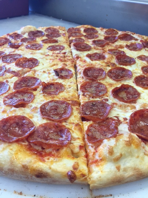 Pizzaville | 35 Lone Pine Dr, Port Severn, ON L0K 1S0, Canada | Phone: (416) 736-3636