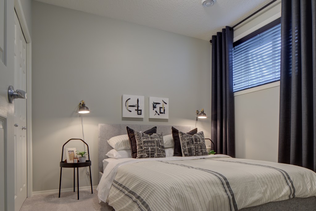 Cy Becker Show Home | Sterling Homes Edmonton | 3203 93 St NW, Edmonton, AB T5Y 4B1, Canada | Phone: (780) 800-7594