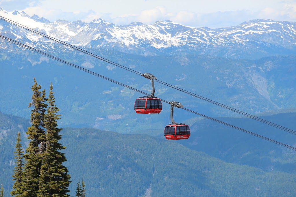 Evergreen Adventures | 862 Renfrew St, Vancouver, BC V5K 4C7, Canada | Phone: (604) 559-8405