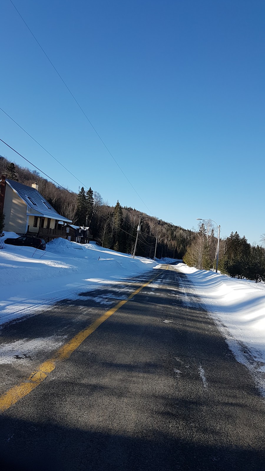 Levage de maison M. Théroux‏ | 9030 Chem. Ladouceur, Sainte-Agathe-des-Monts, QC J8C 2Z8, Canada | Phone: (450) 821-4339