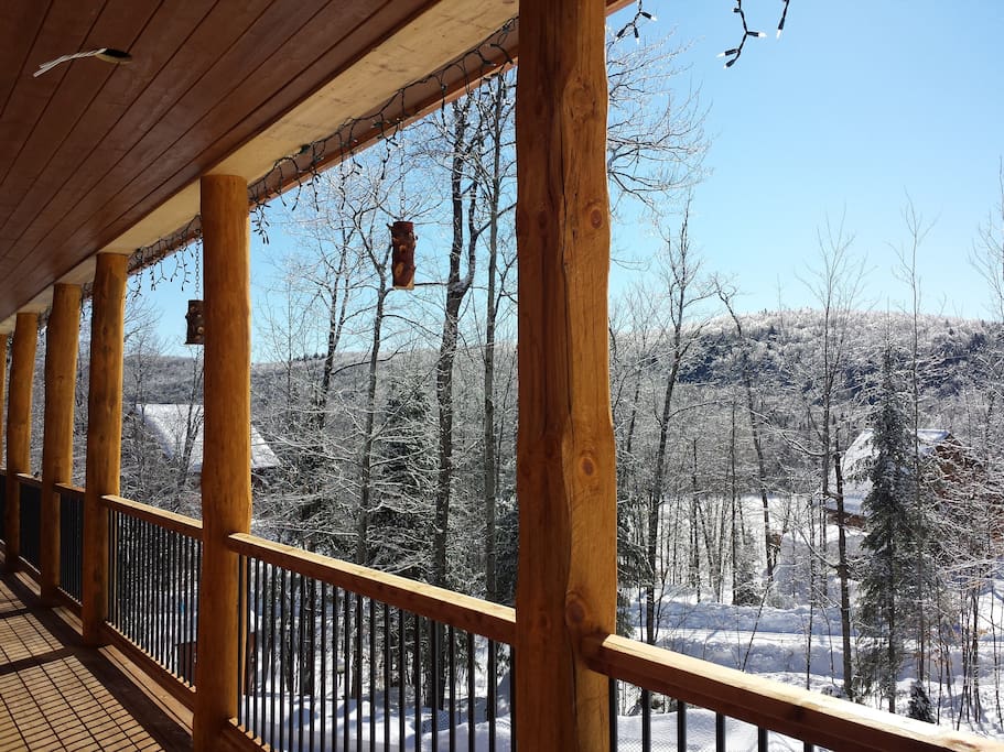 Chalet Le Montagnard des Pays den Haut | 4345 Rue De lHéritage, Sainte-Adèle, QC J8B 2H9, Canada | Phone: (888) 456-8745