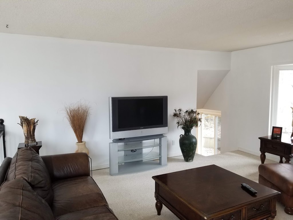 Lakeside Property Maintenance. | 1106 Corrie St, Innisfil, ON L9S 1W9, Canada | Phone: (705) 816-0761