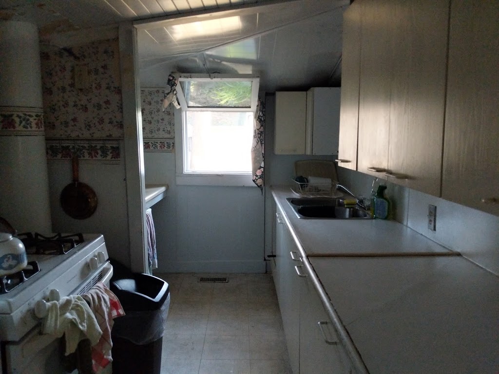 Pioneer Point Cottages | 5774 Weslemkoon Lake Rd, Gilmour, ON K0L 1W0, Canada | Phone: (613) 474-2000