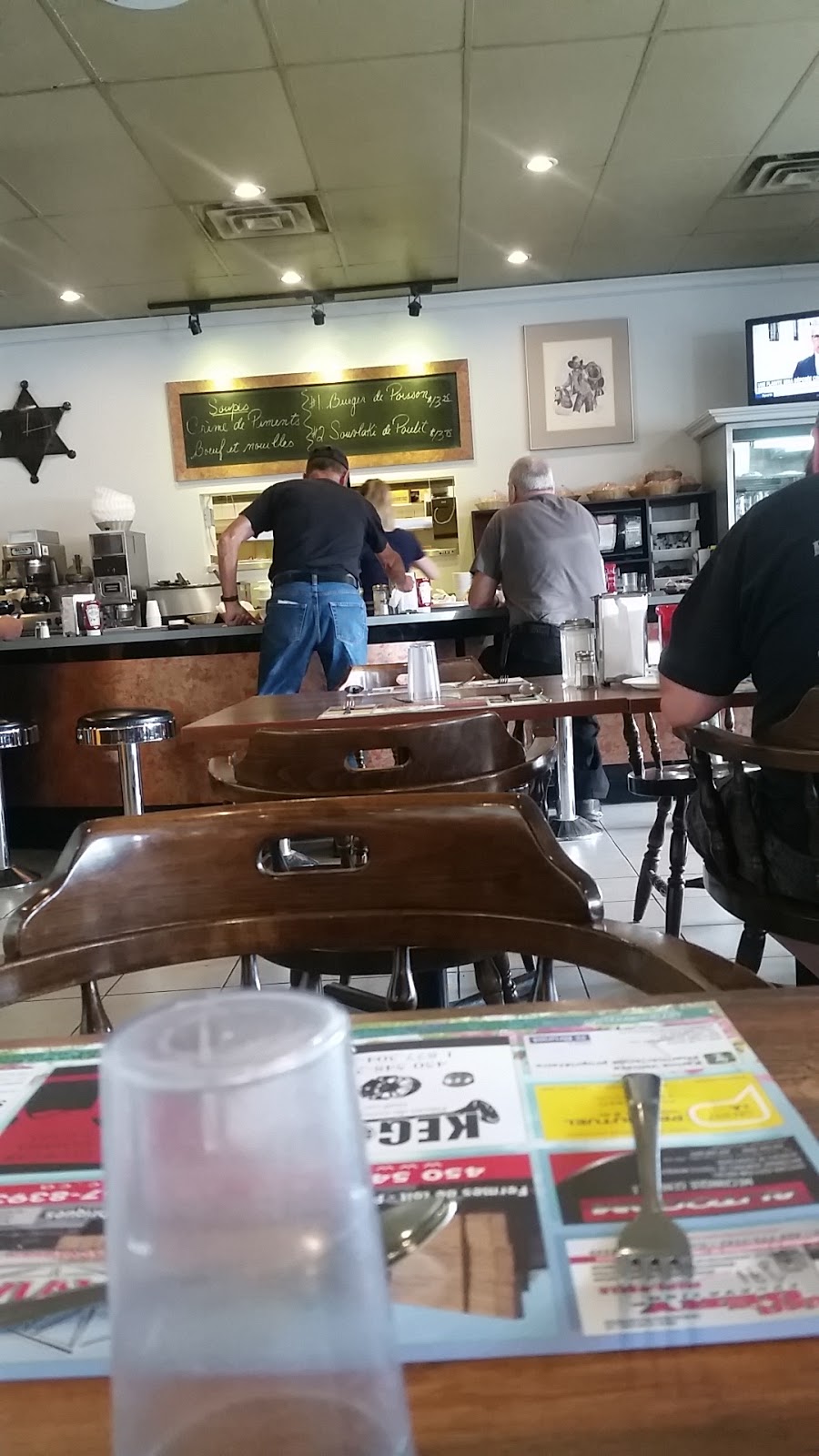 Resto Relais Routier 152 inc. | 545 3e Rang, Sainte-Hélène-de-Bagot, QC J0H 1M0, Canada | Phone: (450) 791-2771
