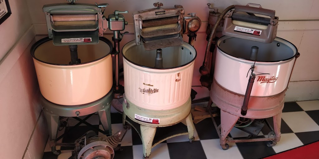Peterborough Appliances Sales & Service | 2849 Lakefield Rd, Peterborough, ON K9J 6X5, Canada | Phone: (705) 748-9781