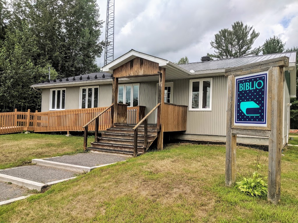 Danford Lake Municipality and Library | 10 Chem. Jondee, Danford Lake, QC J0X 1P0, Canada | Phone: (819) 467-2941