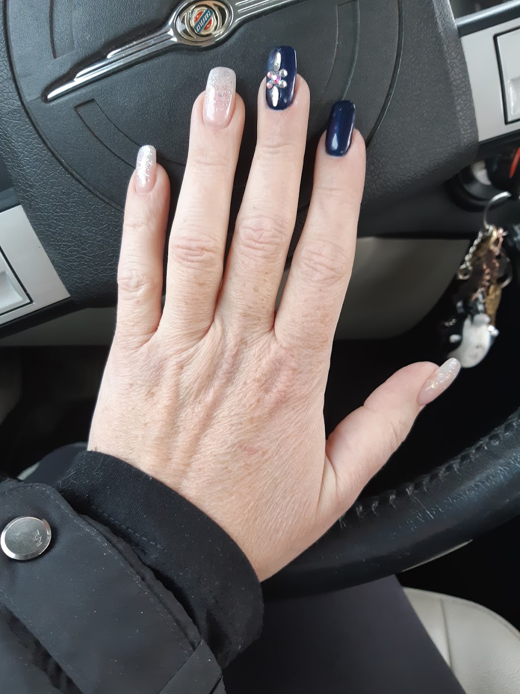 Studio Nails | 6800 48 Ave, Camrose, AB T4V 4T1, Canada | Phone: (780) 678-2292