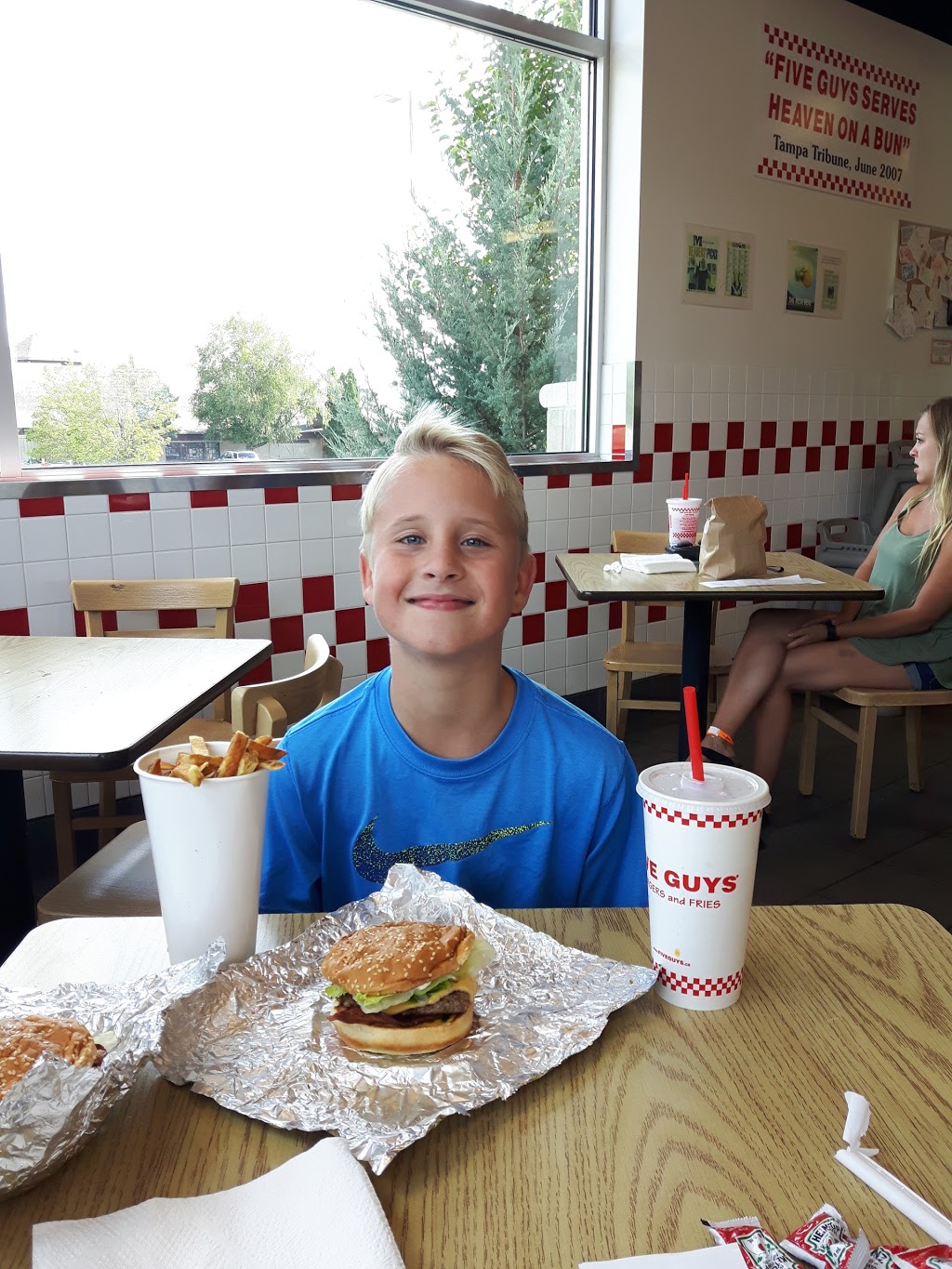 Five Guys | 1041 Wellington Rd Unit C1, London, ON N6E 1W4, Canada | Phone: (519) 690-2828