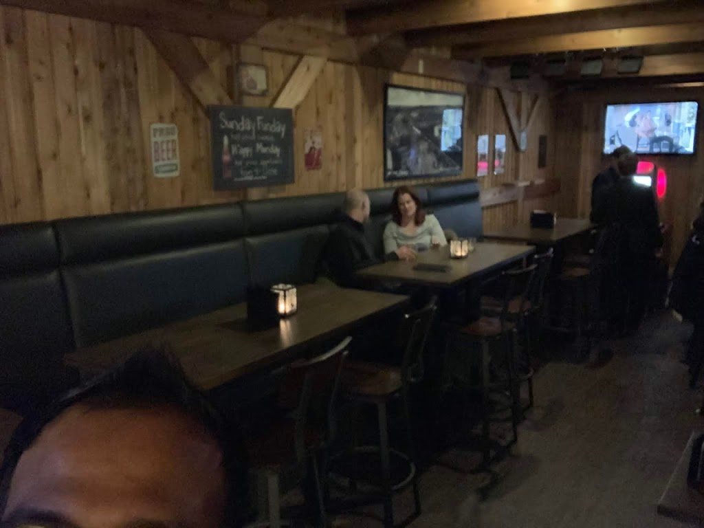 Tommys Speakeatery | 2710 Montague St, Regina, SK S4S 0J9, Canada | Phone: (306) 584-7777