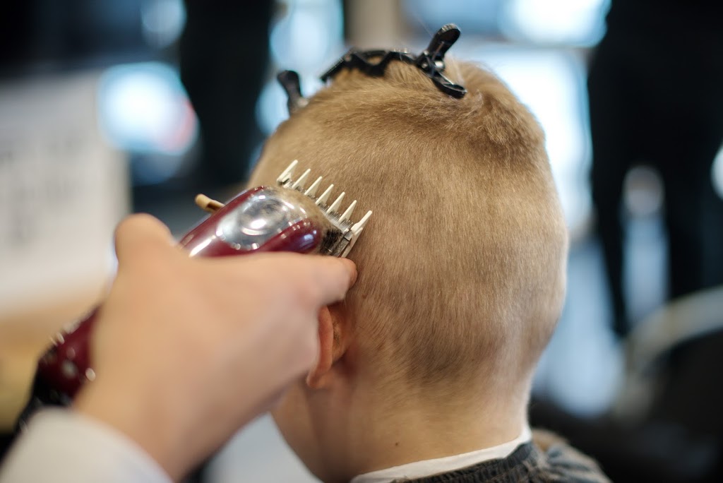 UPPERCUTS BARBERSHOP LTD | 22935 Lougheed Hwy #5, Maple Ridge, BC V2X 2W1, Canada | Phone: (604) 467-0211