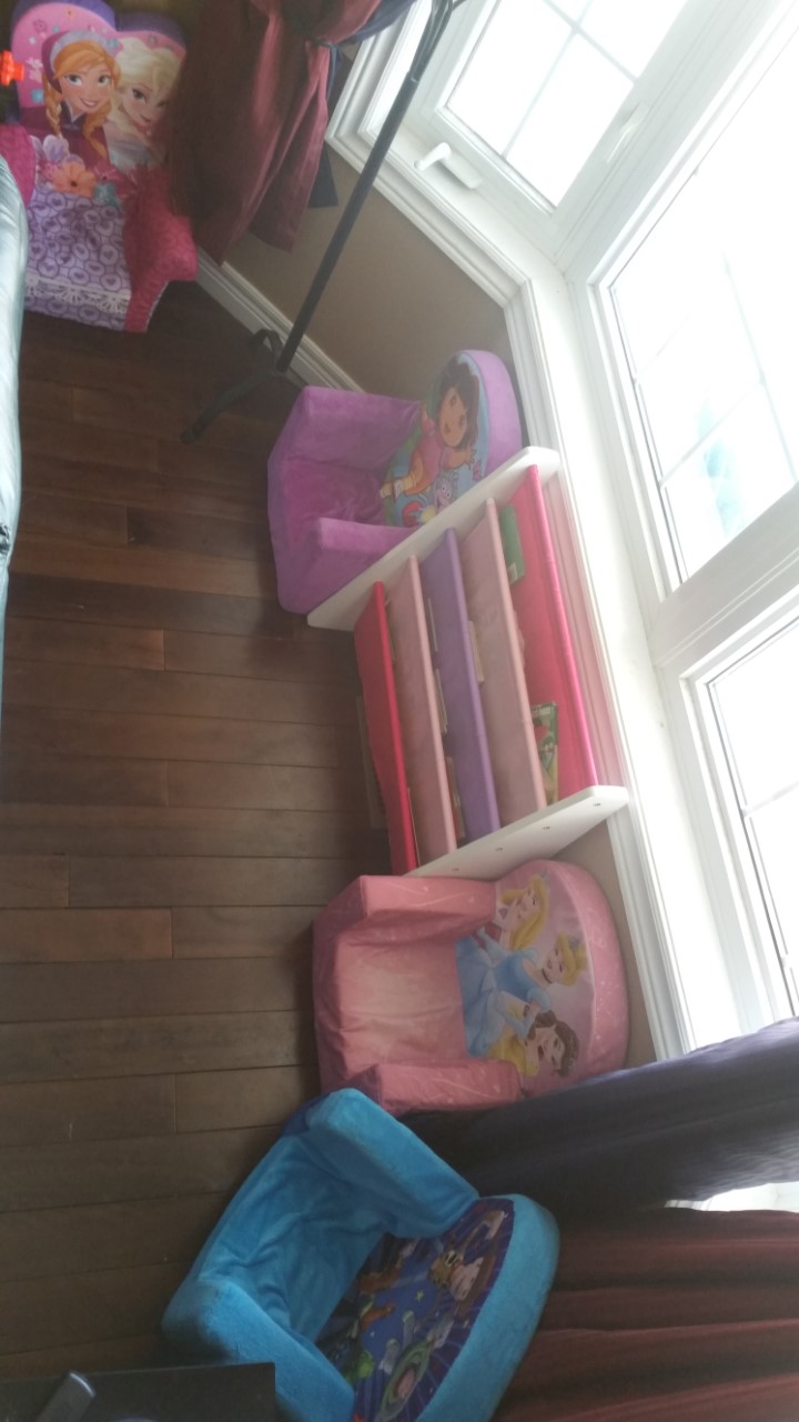 Elizabeths Home Child Care in Shelburne | 192 Berry St, Shelburne, ON L9V 3E1, Canada | Phone: (647) 999-6695