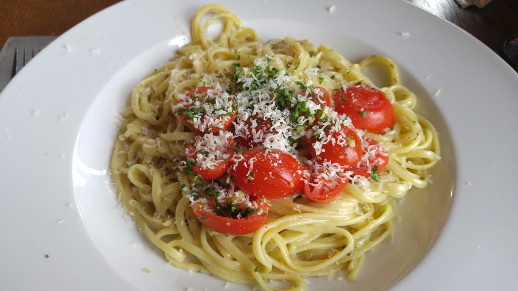 The Old Spaghetti Factory (Kelowna) | 1755 Capri St, Kelowna, BC V1Y 9W2, Canada | Phone: (250) 860-5111