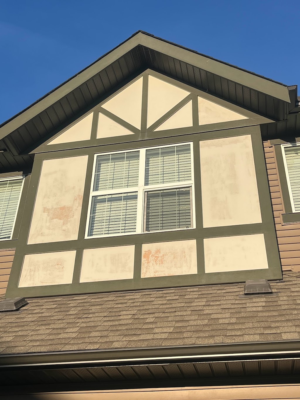 JC Paint Inc. | 225 Hillcrest Rd SW, Airdrie, AB T4B 4J8, Canada | Phone: (587) 336-0539