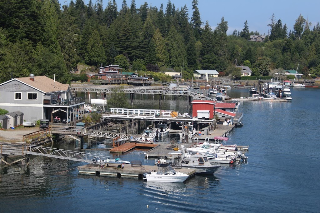 Harbourside Lodge | Beale Cape, Bamfield, BC V0R 1B0, Canada | Phone: (250) 728-3330