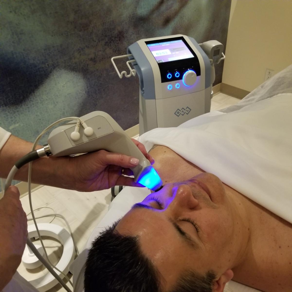 CliniSpa Saint-Bruno | 1071 Boulevard Saint-Bruno, Saint-Bruno-de-Montarville, QC J3V 6P4, Canada | Phone: (450) 653-0505
