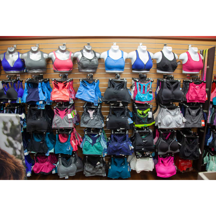 Running Room 2530 Winston Park Dr Oakville On L6h 7e5 Canada