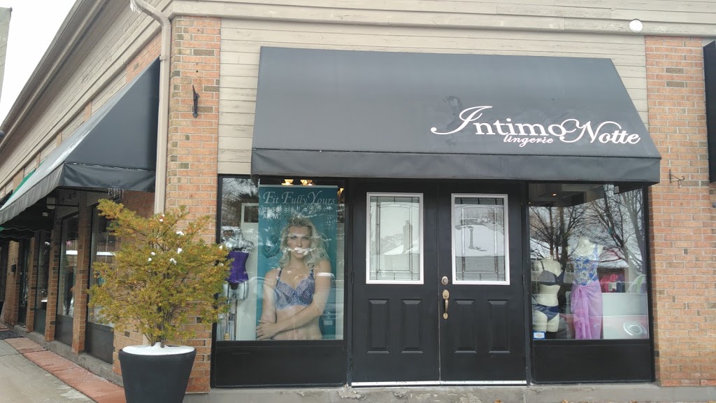 Intimo Notte Lingerie | 1900 Dundas St W, Mississauga, ON L5K 1P9, Canada | Phone: (905) 855-2766