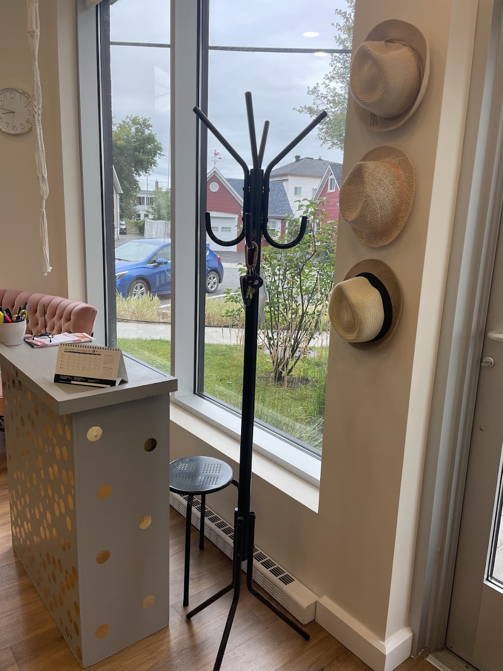 Béatitude Coiffure | Rue Racine, Granby, QC J2G 0C1, Canada | Phone: (450) 558-0895