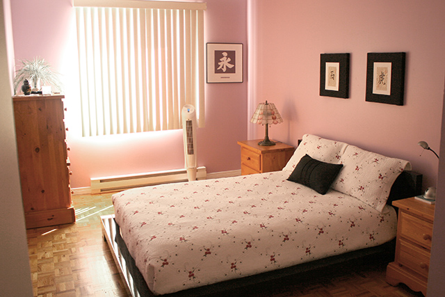 L Esterel | 10 Avenue Vermont, Pointe-Claire, QC H9R 6A6, Canada | Phone: (514) 694-1239