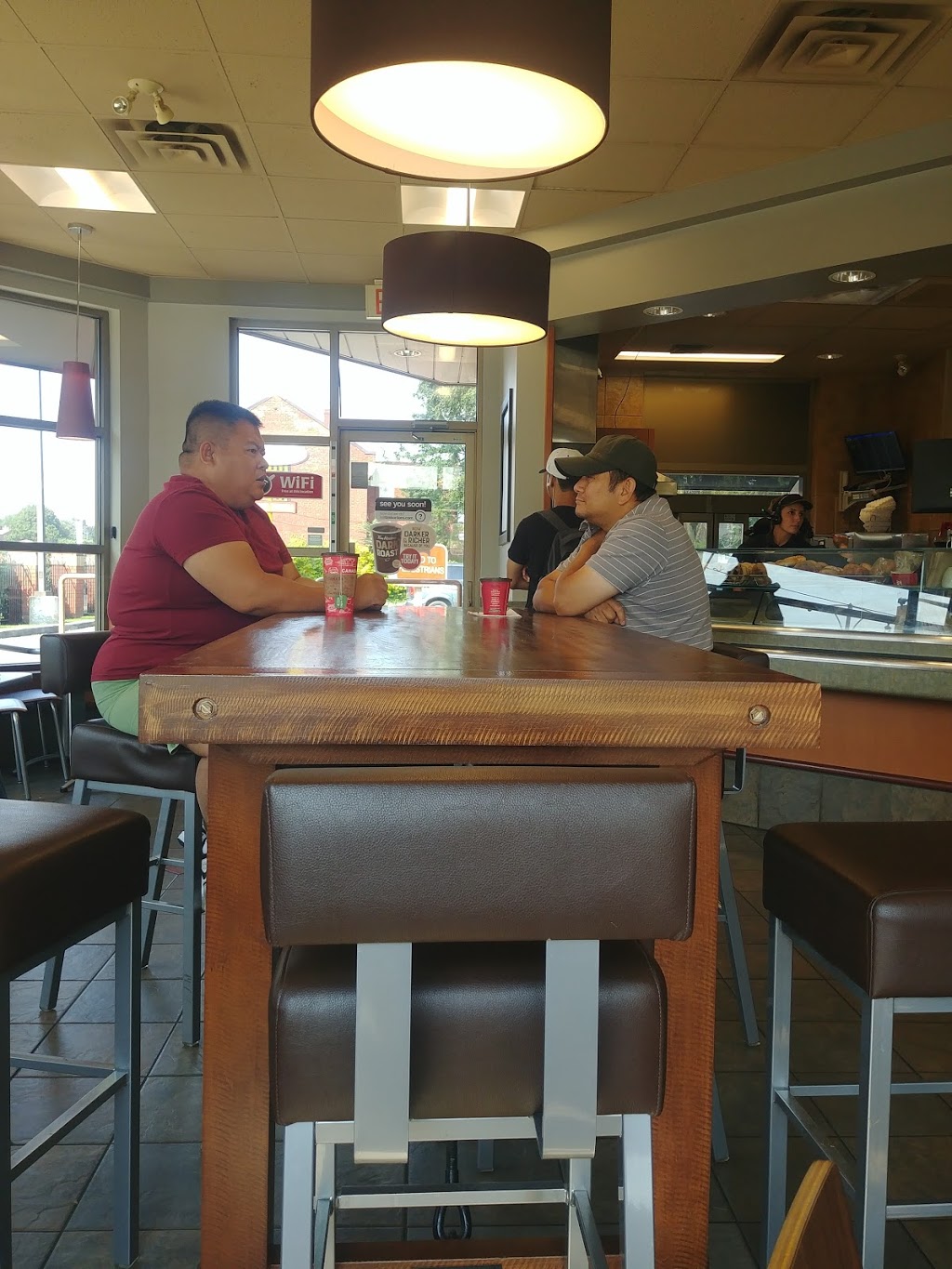 Tim Hortons | 133 Bay St N, Hamilton, ON L8R 2P5, Canada | Phone: (905) 525-6289