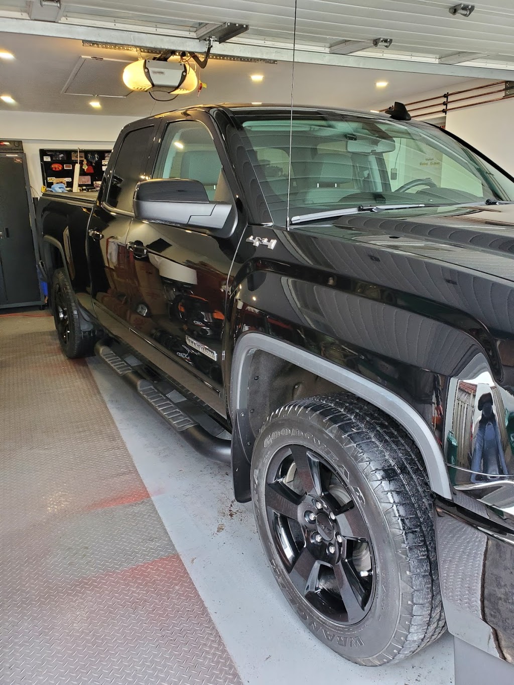 Tims Auto Spa | 3318 Frances Ave, Niagara Falls, ON L2J 2H9, Canada | Phone: (905) 941-4821