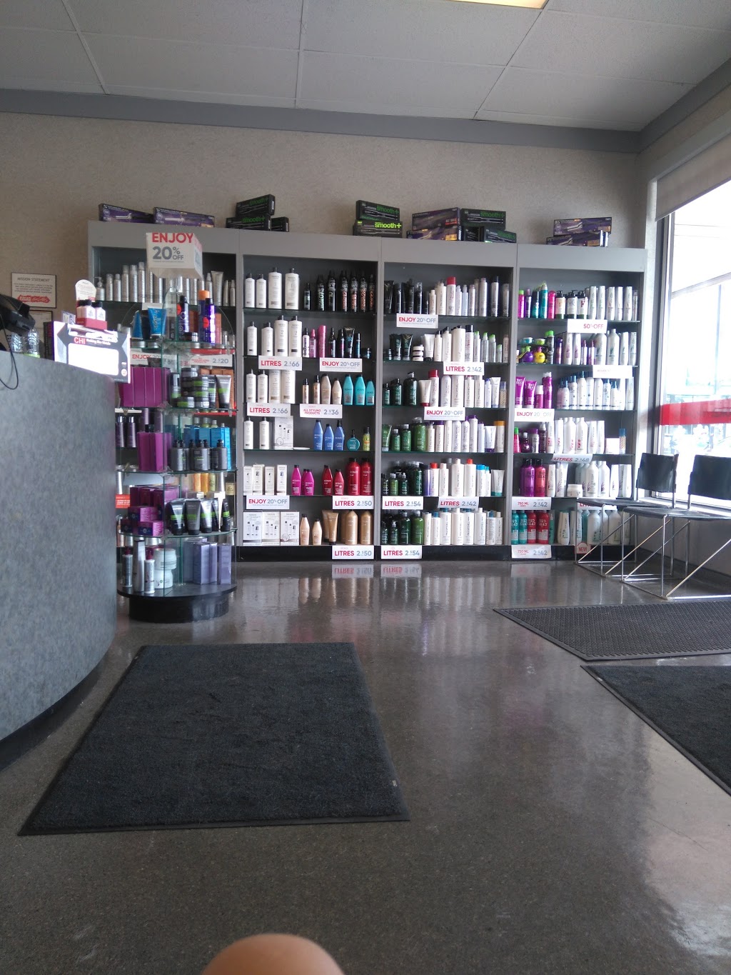 First Choice Haircutters | 1920 Dundas St, London, ON N5V 1P5, Canada | Phone: (519) 451-0580