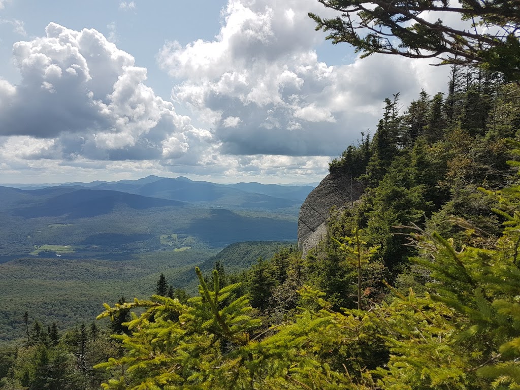 Parc denvironnement naturel de Sutton | 900 Chemin Réal, Sutton, QC J0E 2K0, Canada | Phone: (450) 538-4085
