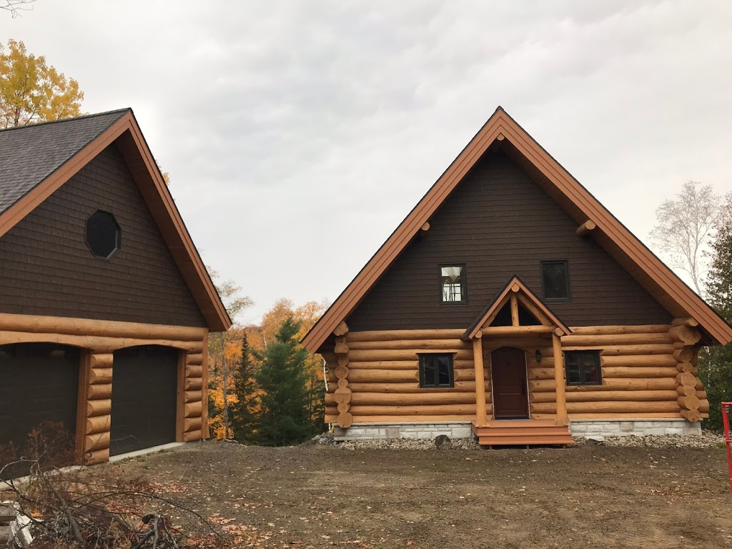Maison Anagnostou Charbonneau | 61 Rue des Passerins, Saint-Jean-de-Matha, QC J0K, 61 Rue des Passerins, Saint-Jean-de-Matha, QC J0K 2S0, Canada | Phone: (514) 966-8559