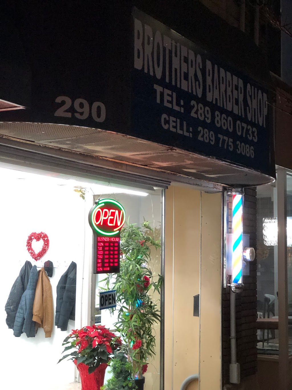 Brothers Barbershop | 290 Ottawa St N, Hamilton, ON L8H 3Z9, Canada | Phone: (289) 860-0733
