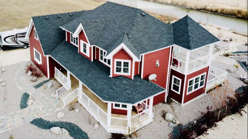 Pro Roof Builders | 109087 Provincial Trunk Hwy 9, Gimli, MB R0C 1B0, Canada | Phone: (204) 963-5302