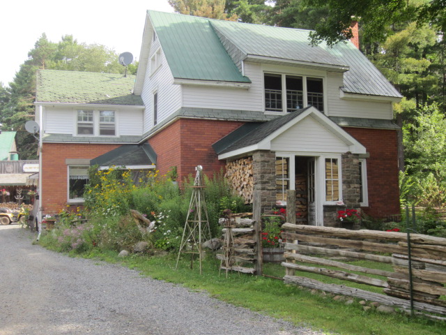 Falkenridge Farm | 1266 Falkenburg Rd, Bracebridge, ON P1L 1X4, Canada | Phone: (705) 645-7905