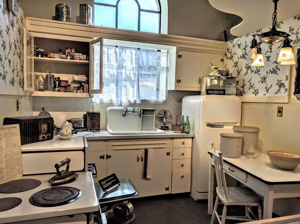 Manitoba Electrical Museum | 680 Harrow St, Winnipeg, MB R3M 3A3, Canada | Phone: (204) 360-7905