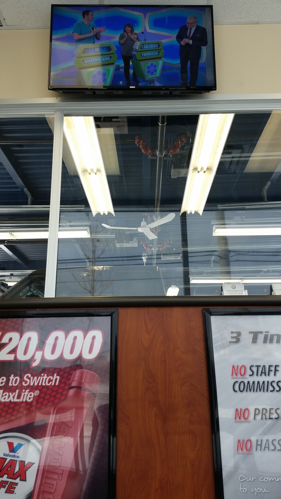 Pro Oil Change | 9924 Airport Rd, Brampton, ON L6S 0C5, Canada | Phone: (416) 800-8816