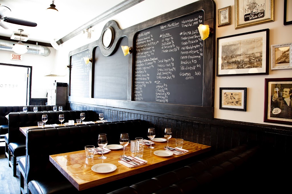 Pizzeria Geppetto Notre-Dame | 2504 R. Notre Dame O, Montréal, QC H3J 1N5, Canada | Phone: (514) 903-3737