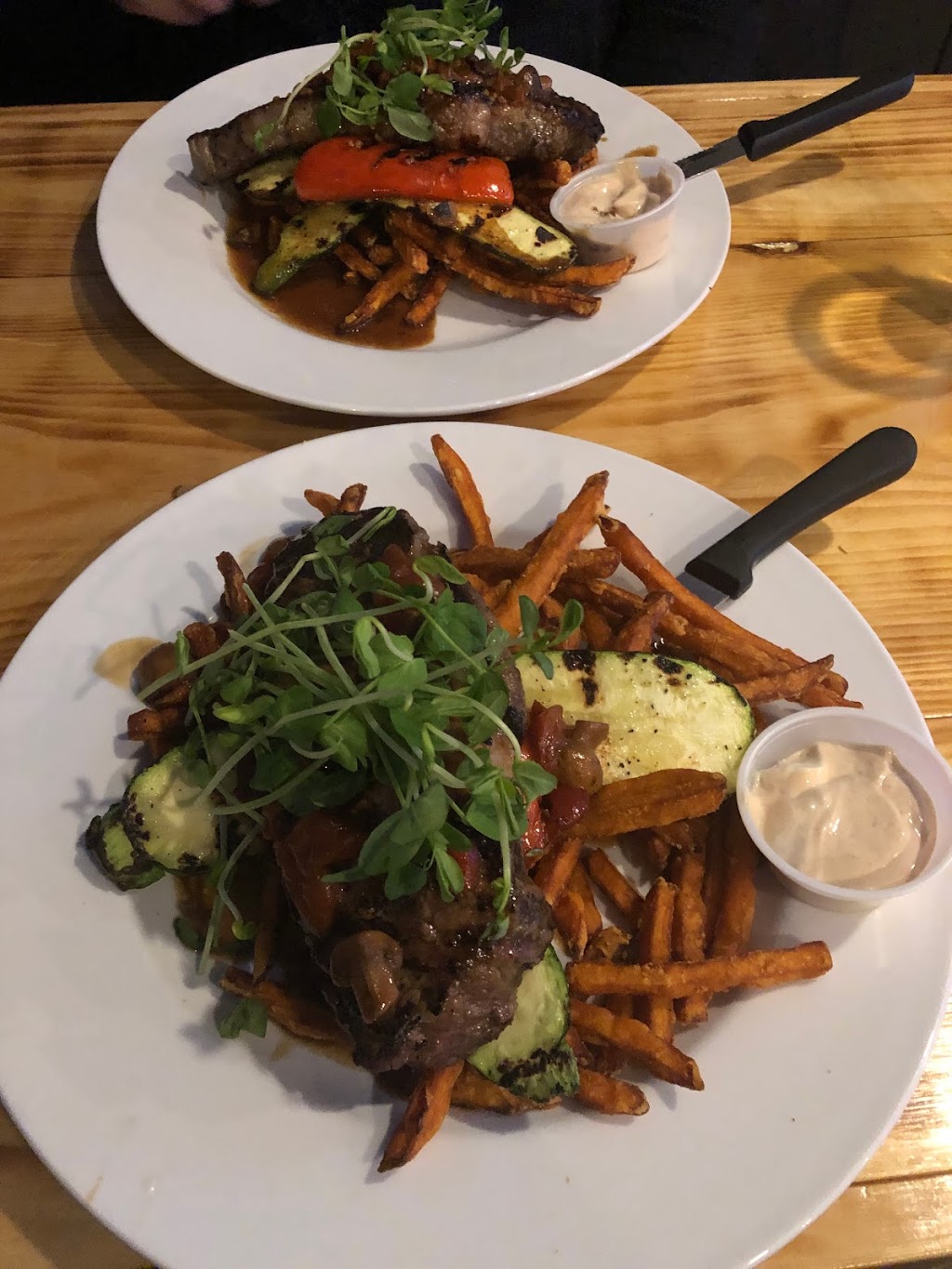 Algonquin Cookhouse | 3907 Loop Rd, Harcourt, ON K0L 1X0, Canada | Phone: (705) 448-8868
