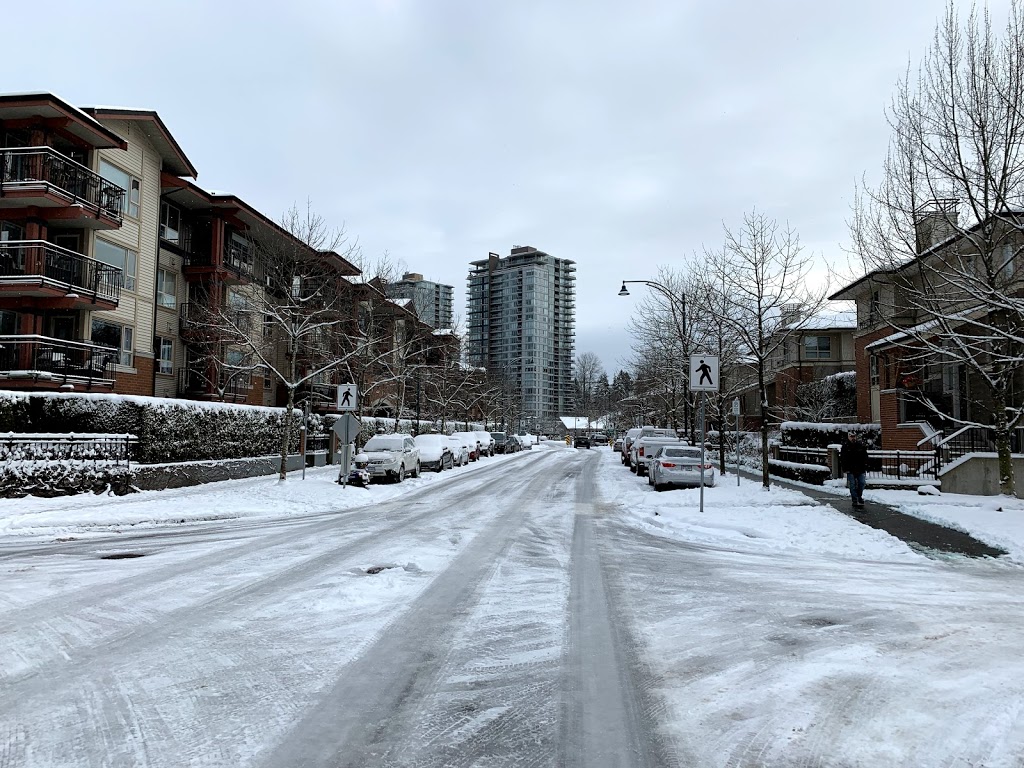 Klahanie Townhouses | 100 Klahanie Dr, Port Moody, BC V3H 5K3, Canada | Phone: (604) 616-2678