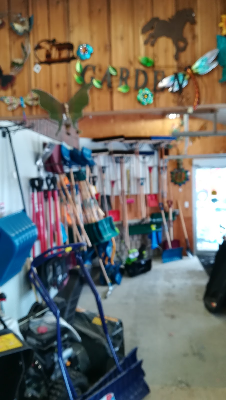 Buckhorn Home Hardware | 3350 Buckhorn Rd, Buckhorn, ON K0L 1J0, Canada | Phone: (705) 657-8741